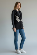 Gilet Nero con Applicazioni Ricamate – 100% Poliestere
